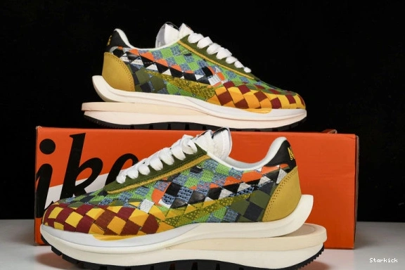  Vaporwaffle DR5209-300 “Green Gusto” sacai Nike Woven 1014